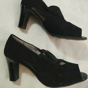 Life Stride Simply Comfort Black High Heels Womens Shoes
